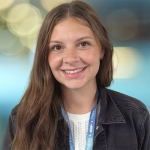 Isabella's headshot